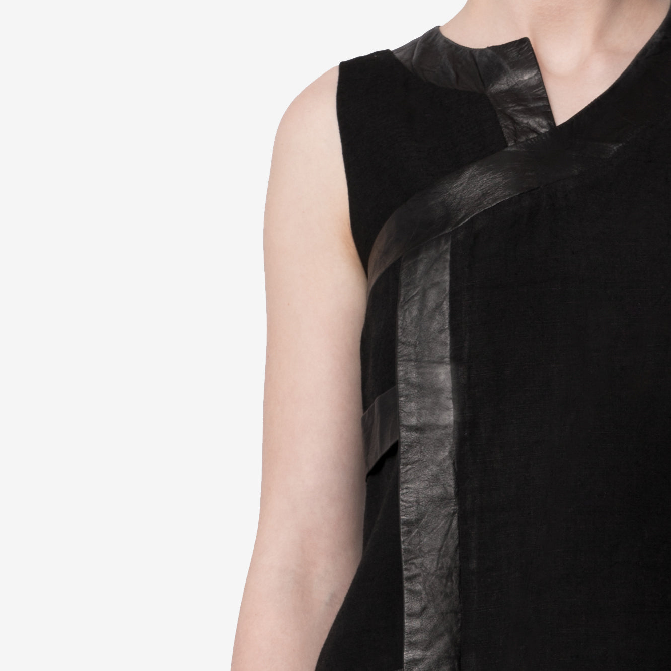 Paneled leather detail dress - Tindi